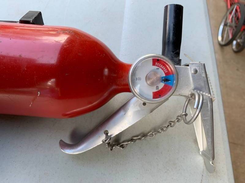 lot 368 image: Fire Extinguisher