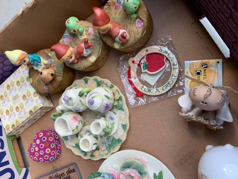 lot 375 image: Precious Moments Decor - Candle Holder & More
