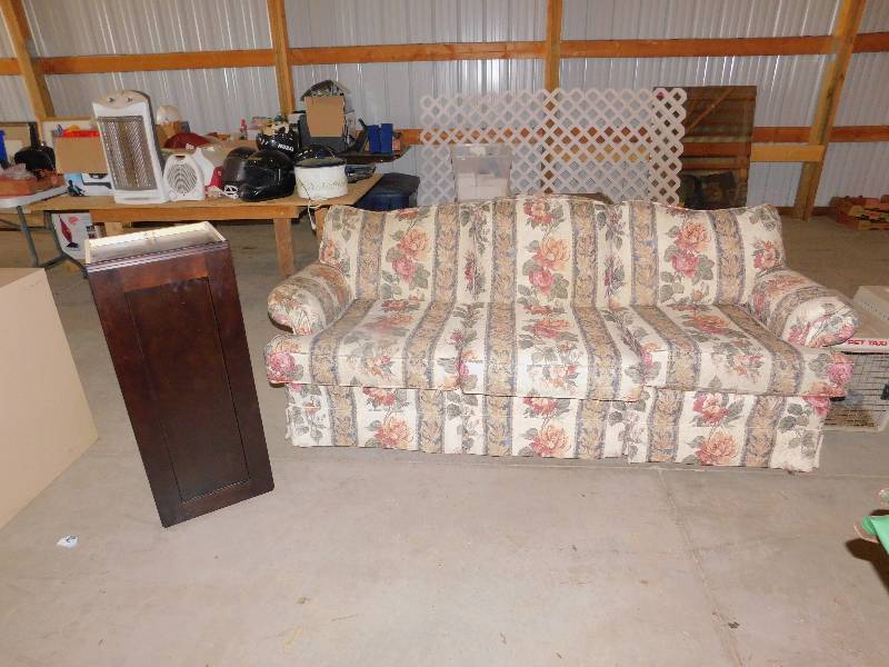 lot 19 image: Couch And Like New Cabinet