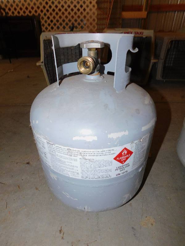 lot 20 image: Propane Tank