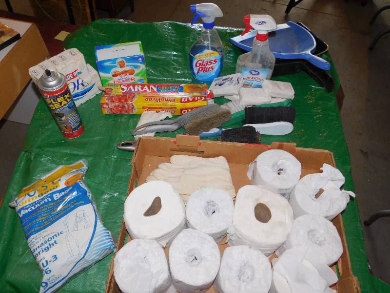 lot 35 image: Lot of Misc. Items