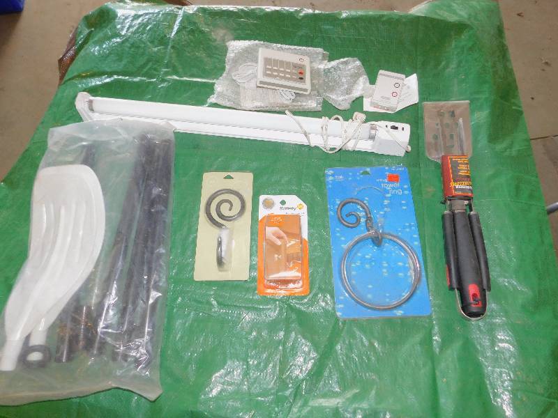 lot 51 image: Lot of Mostly New Items