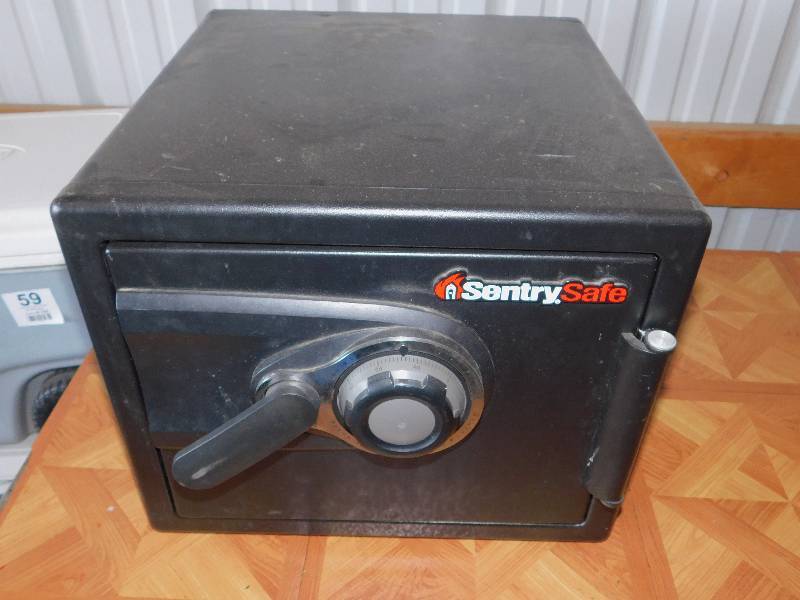 lot 60 image: Sentry Safe