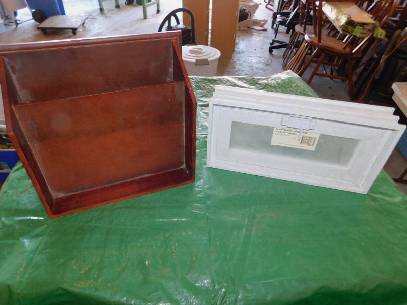 lot 70 image: Misc. Items