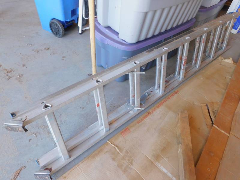 lot 107 image: Aluminium Ladder