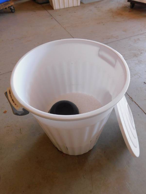 lot 114 image: 10 Gal. Garbage Can with 14 Full of Salt