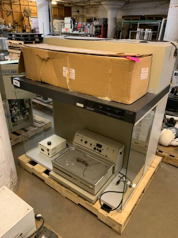Lab hood