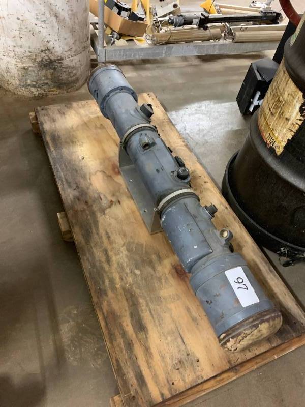 Light measuring tube