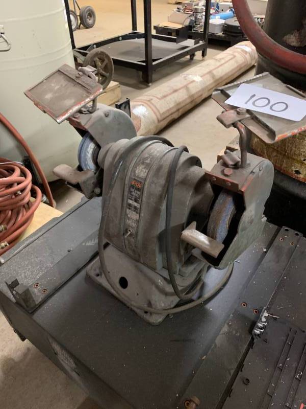 Bench grinder