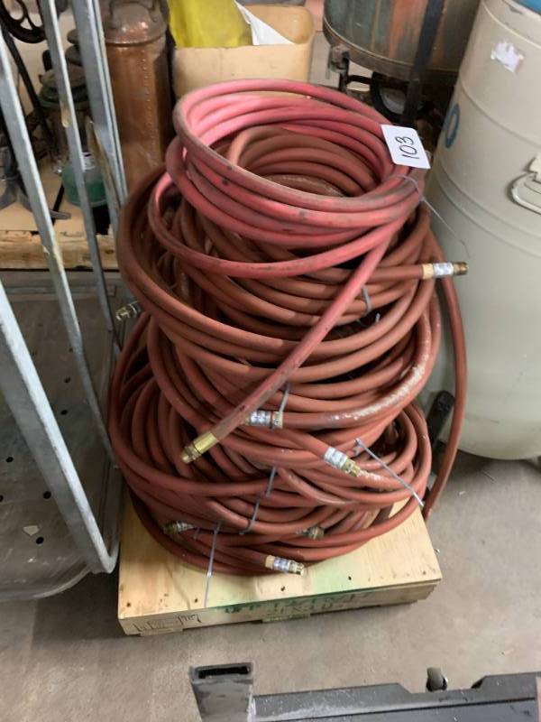 Lot of air hose