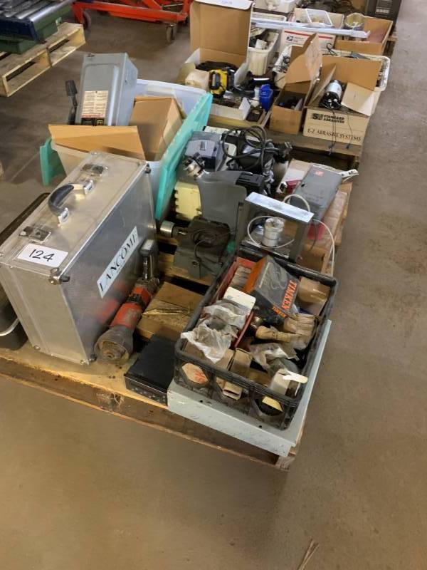 Pallet of misc.