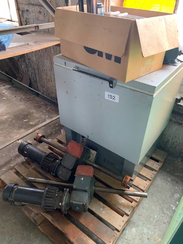 Pallet of misc.