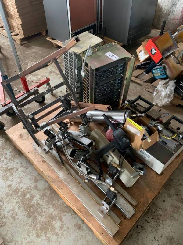 Pallet of misc.
