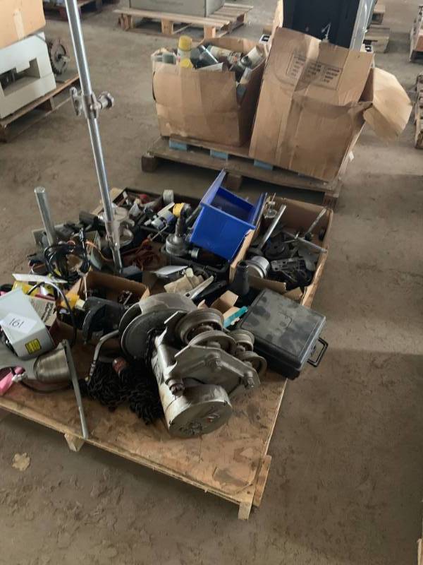 Pallet of misc.
