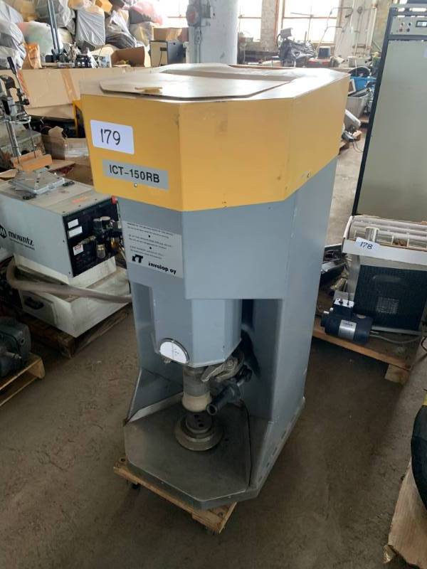 Heavy duty press ()