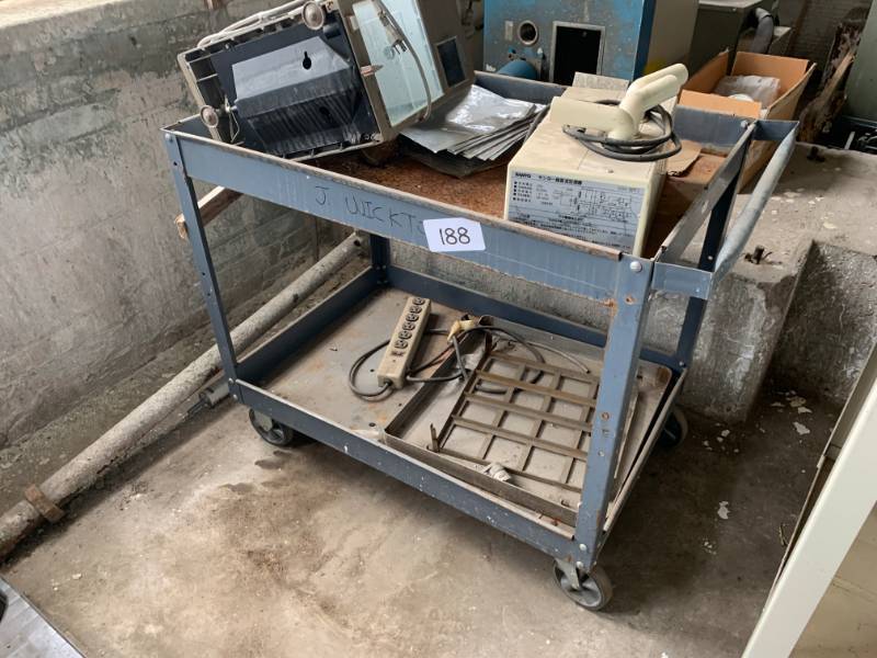 Shop cart w contents