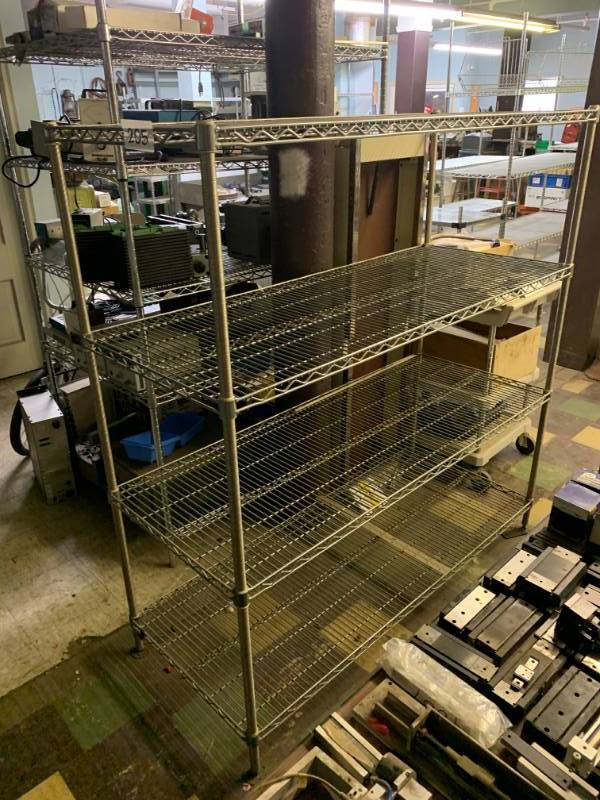 Wire shelf unit