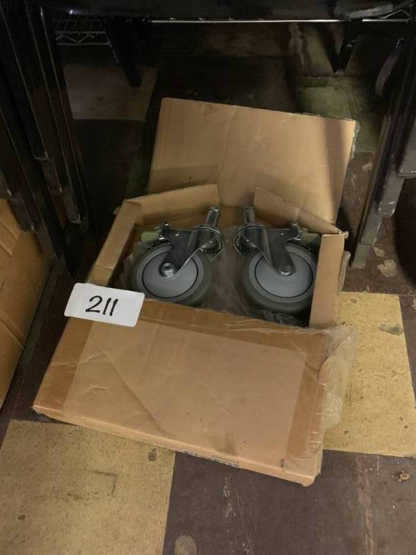4 new casters
