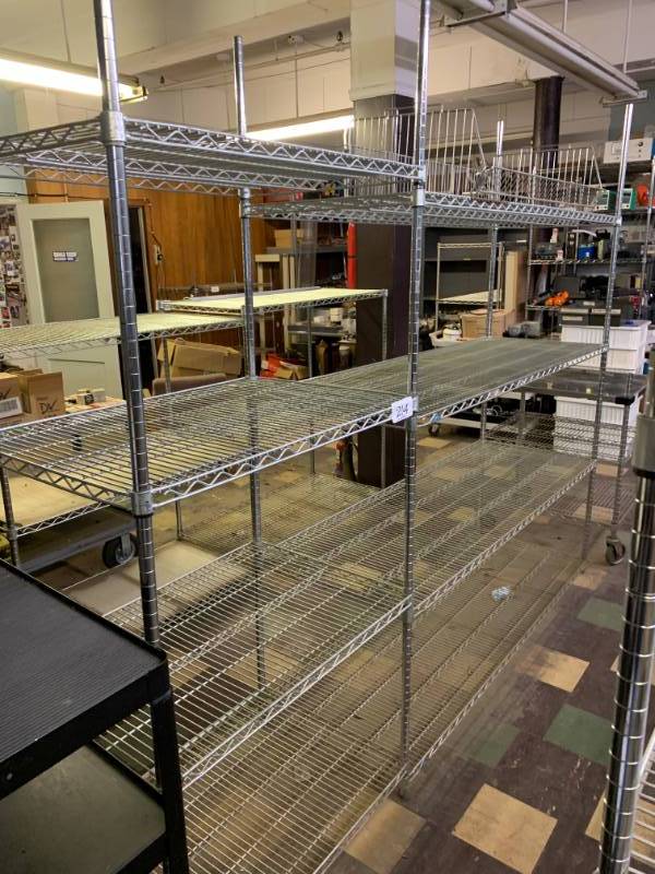 Wire shelf unit