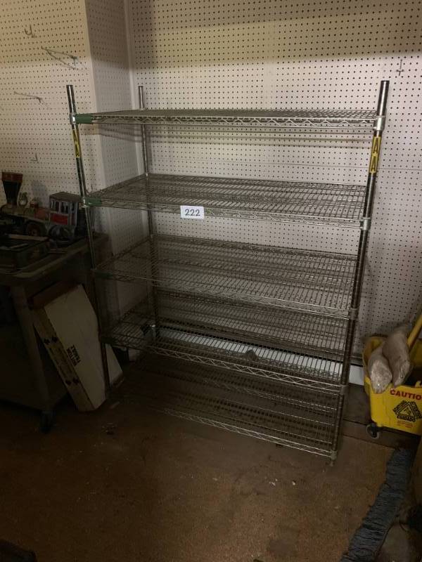 Wire shelf unit