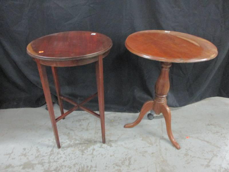 lot 4 image: 2 Antique Round tabes