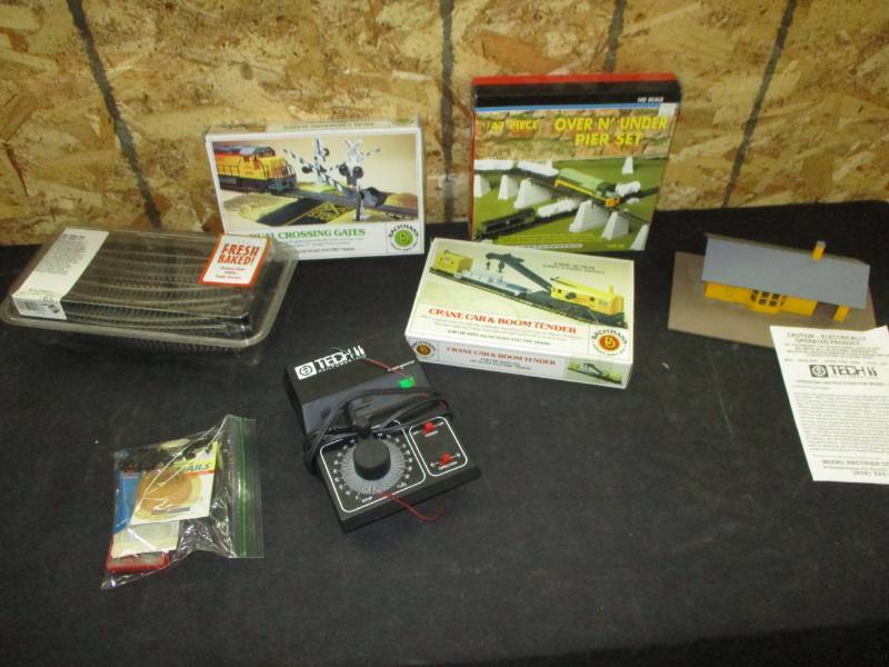 lot 27 image: Model Train Track and Misc.