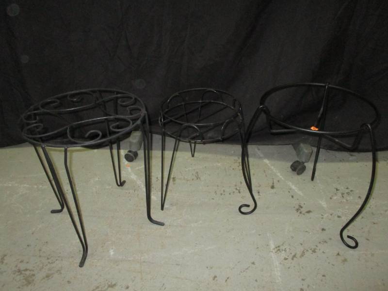 lot 86 image: Plant Stands