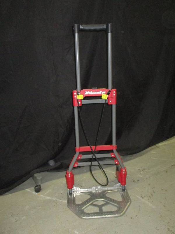 lot 87 image: Foldable 2 wheel cart