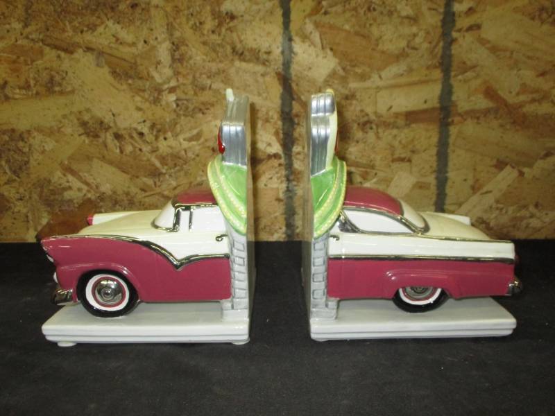 lot 88 image: Drive in Book Ends