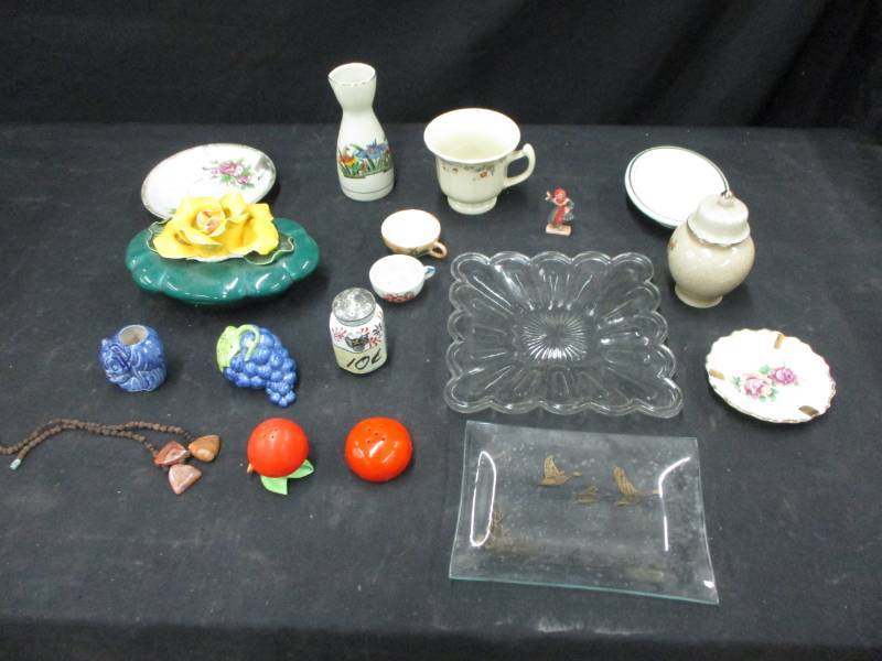 lot 149 image: Misc Salt and pepper, vases, decot