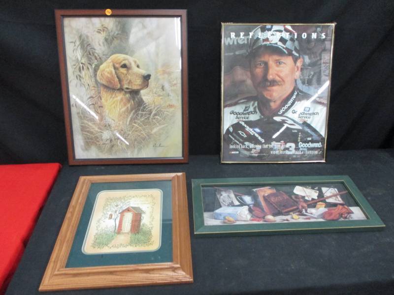 lot 152 image: Pile of pictures