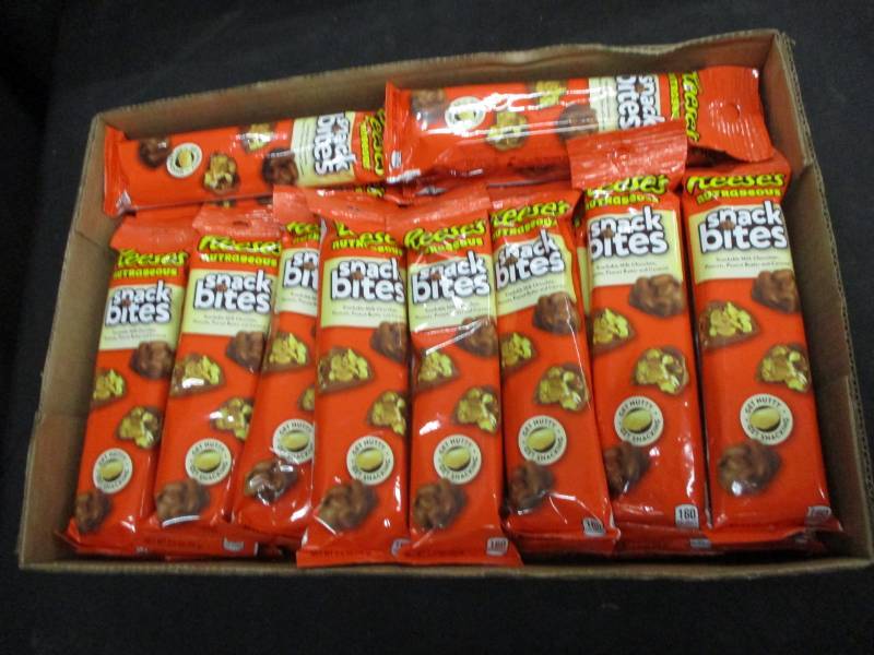 lot 164 image: 30 Packs of Reeses Nutragous Snack Packs