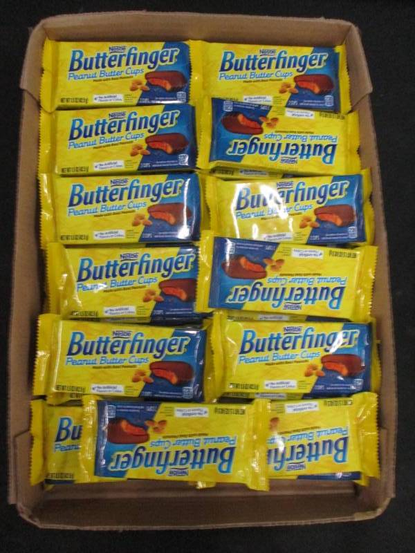 lot 165 image: 36 Butterfinger Cups
