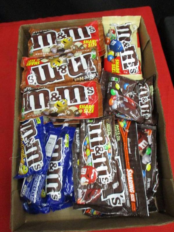 lot 166 image: 30 Packs of m&Ms
