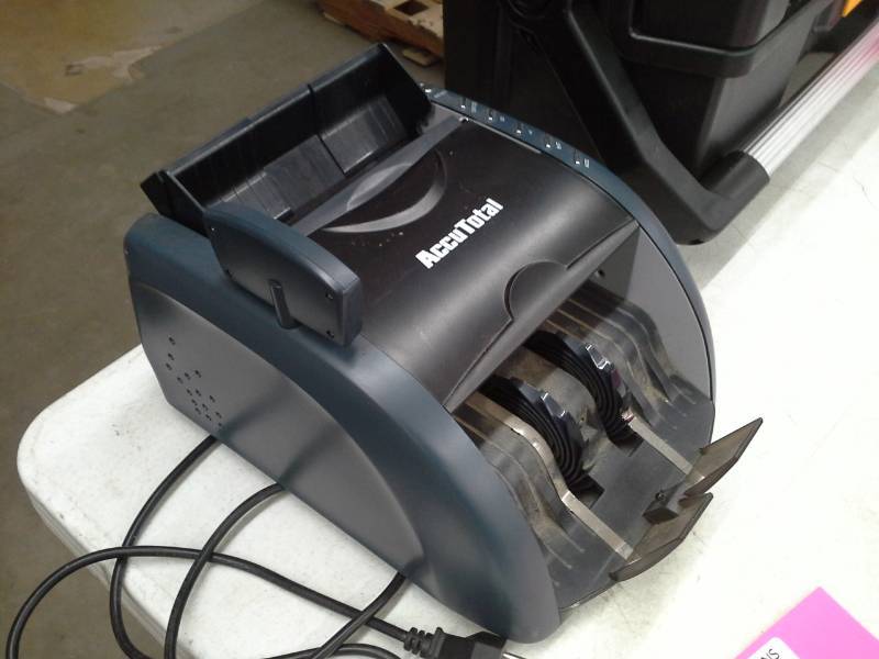 lot 141 image: Accu Total Commercial Bill Counter