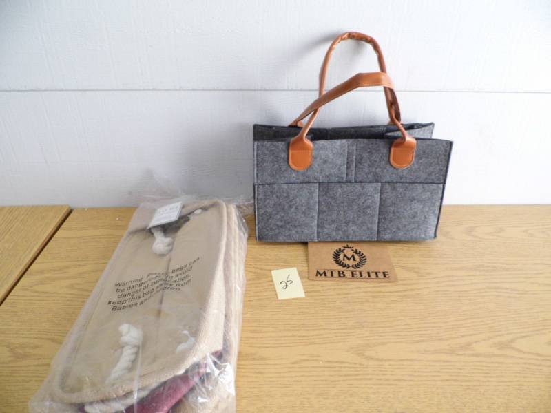 Lot of 2 Bags