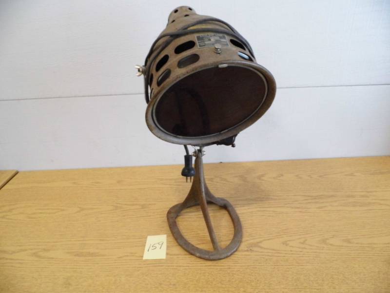 S-U-M Ray Lamp