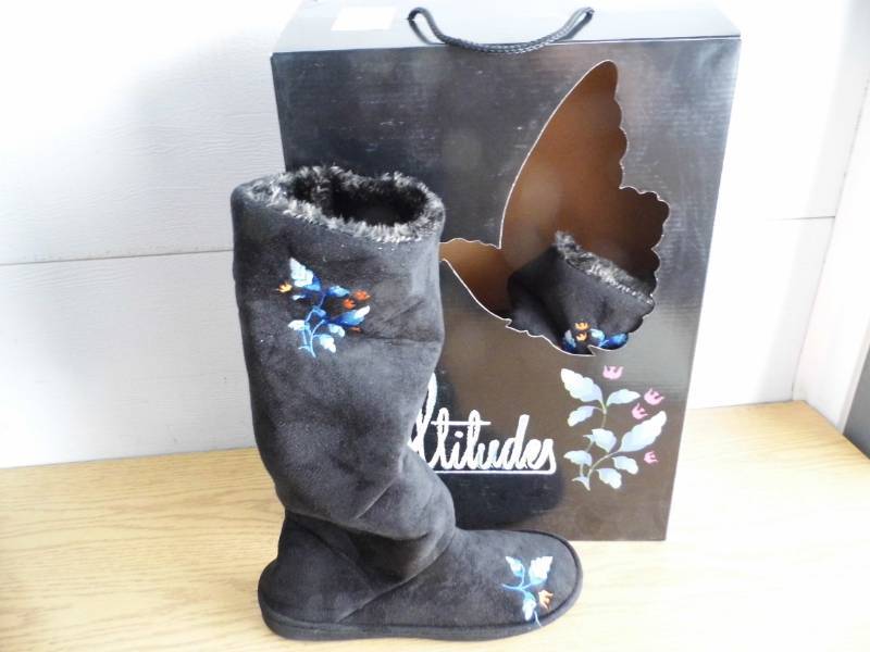 Cicca Bella SlippersBoots