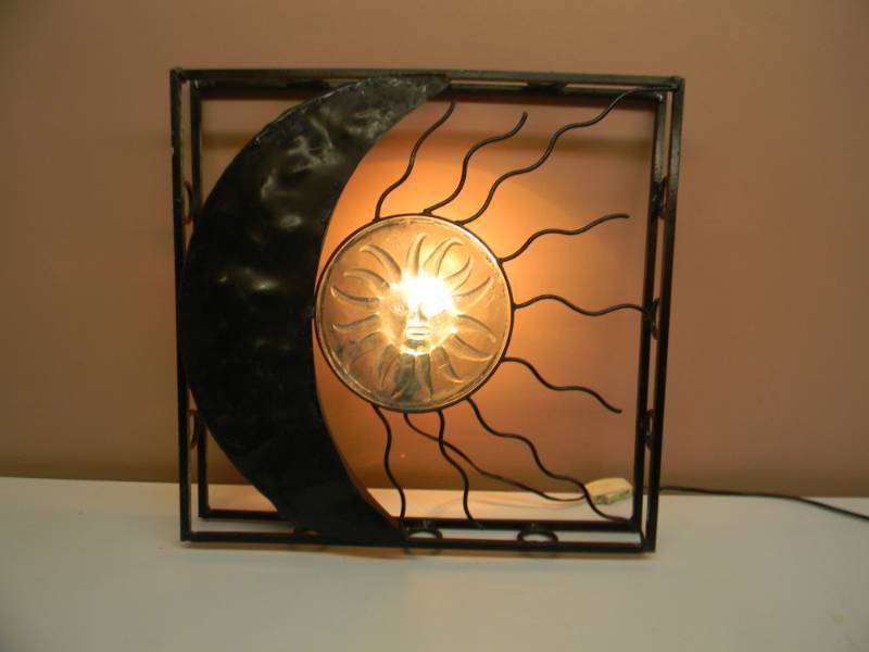 lot 2 image: VINTAGE  ANTIQUE FOLK ART - SUN & THE MOON WROUGHT IRON LIGHT - WORKS -  AWESOME PIECE - APPROX 21 BY 21 - SEE PICTURES