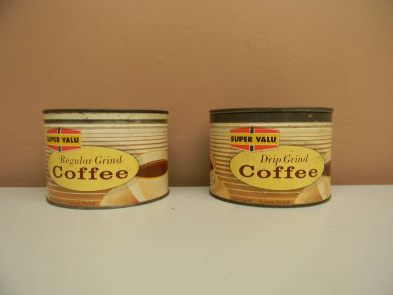lot 17 image: 2- VINTAGE ORIGINAL WITH LIDS SUPER VALU COFFEE CANS - ORIGINAL 1LB - REGULAR GRIND & DRIP GRIND - SEE PICTURES