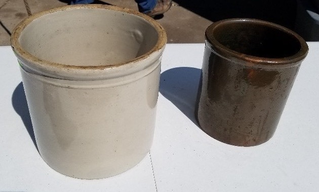 lot 8 image: 1 and 12 gallon Stone Ware Jug