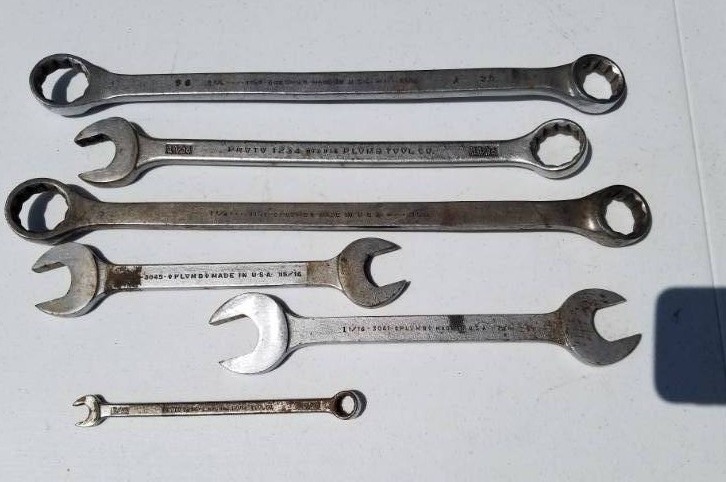 lot 38 image: Lot of 6 Plumb Wrenches