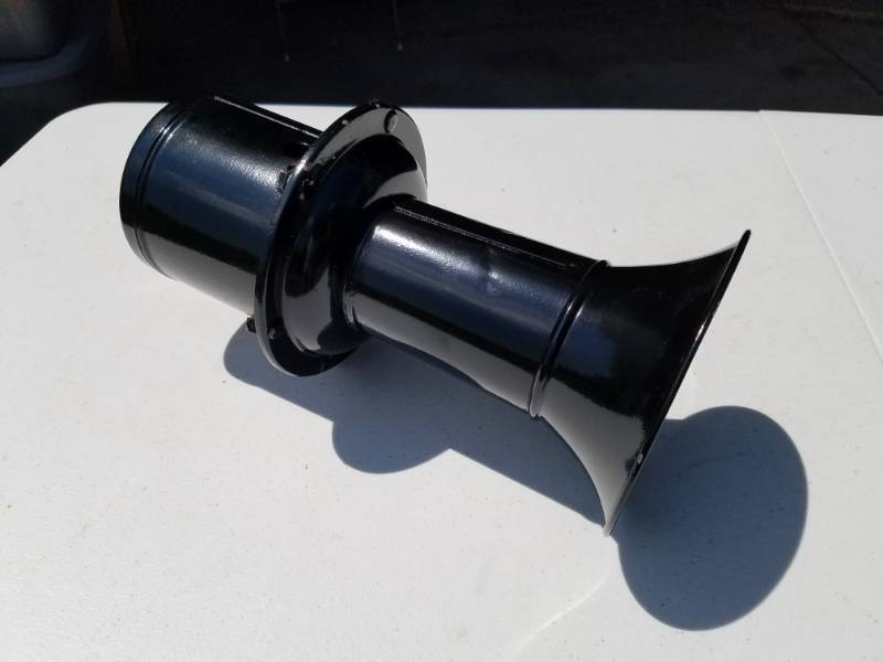 lot 53 image: Reconditioned Sparton Model A Car Horn