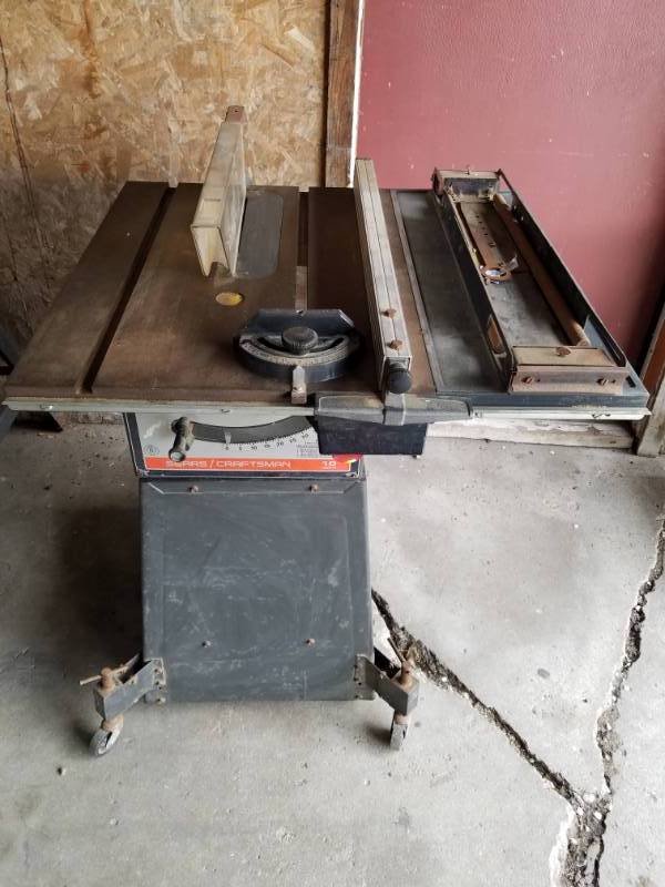 lot 113 image: Sears Craftsman 10 inch Table Saw
