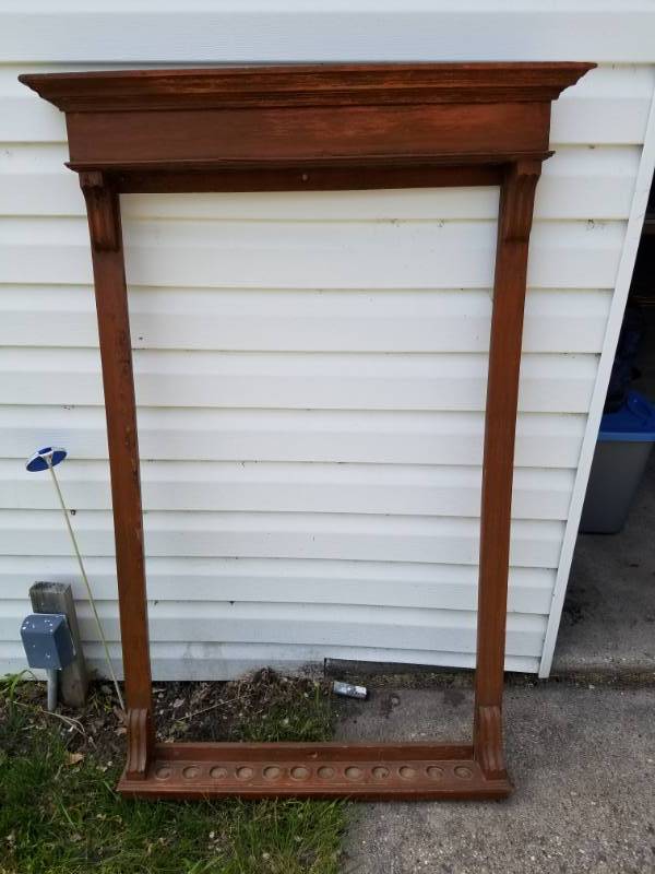 lot 129 image: Pool Rack from a bar in Northwood, North Dakota