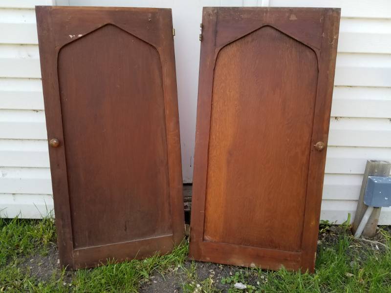 lot 136 image: 2 mostly oak cabinet doors