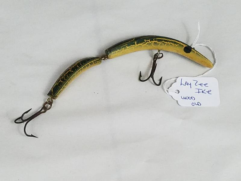 Lazy Ike Jointed Wood 1930's Vintage Fishing Lure
