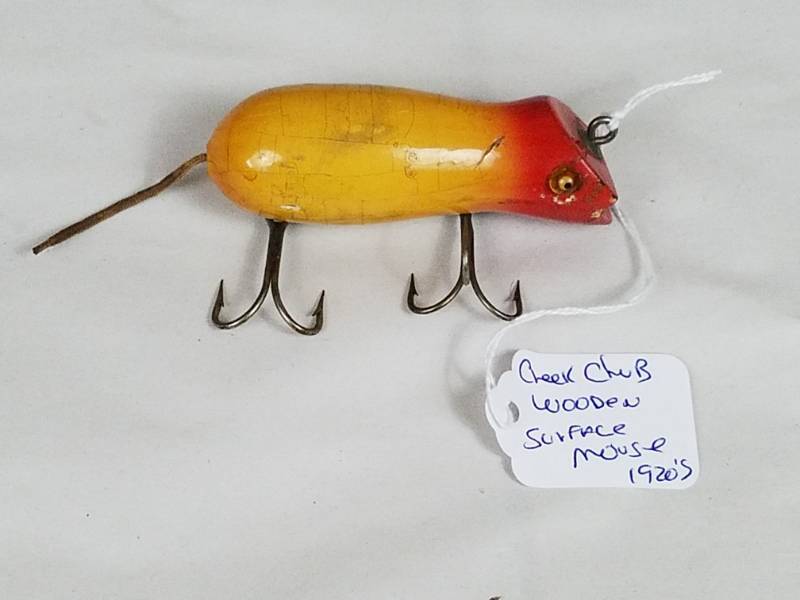 lot 194 image: Creek Chub Surface Mouse 1920s Vintage Fishing Lure
