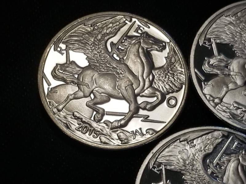 5 TROY OZ. .999 FINE SILVER (5 X 1 oz 2015 PEGASUS DESIGN)