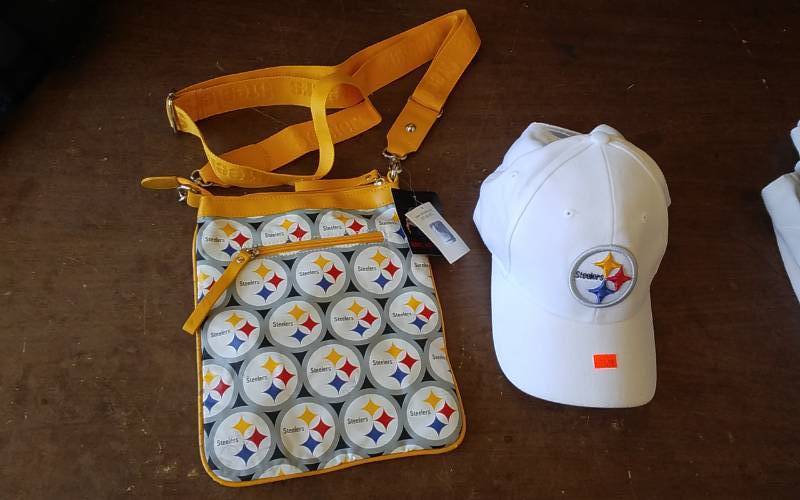 Steelers Cross Body Purse & Cap
